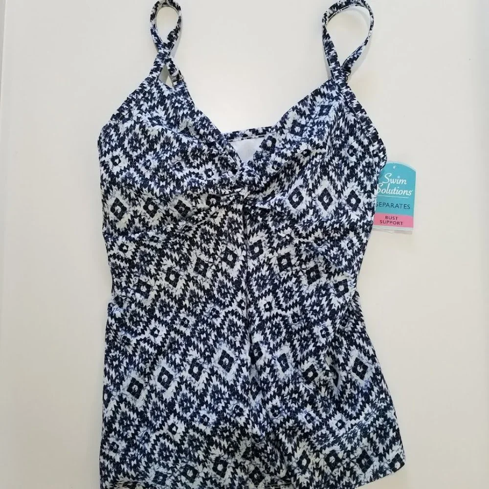 Swim Solutions Twist-Front Flyaway Tankini Top - Picture 5 of 9